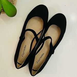 Black Soft Mary Jane’s New 8.5